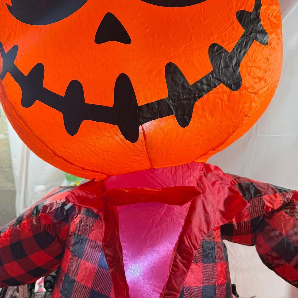 4ft Halloween Inflatable Pumpkin Jack-O-Lantern Ghost Window Breaker - Picture 5 of 5